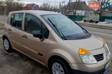 Хэтчбек Renault Modus 2005 в Тараще