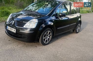 Хэтчбек Renault Modus 2006 в Звенигородке