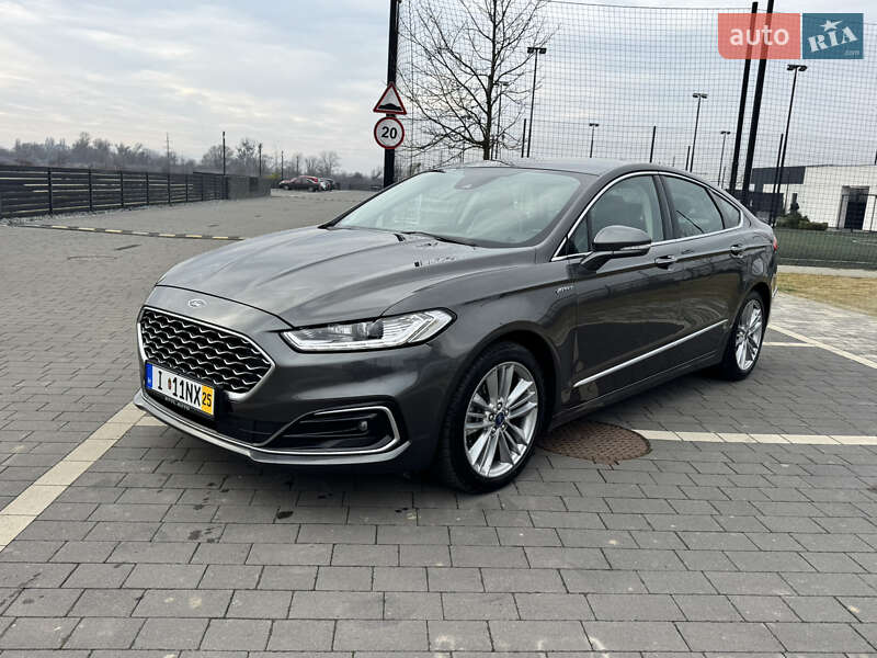 Лифтбек Ford Mondeo 2020 в Мукачево