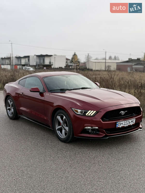 Купе Ford Mustang 2016 в Одессе
