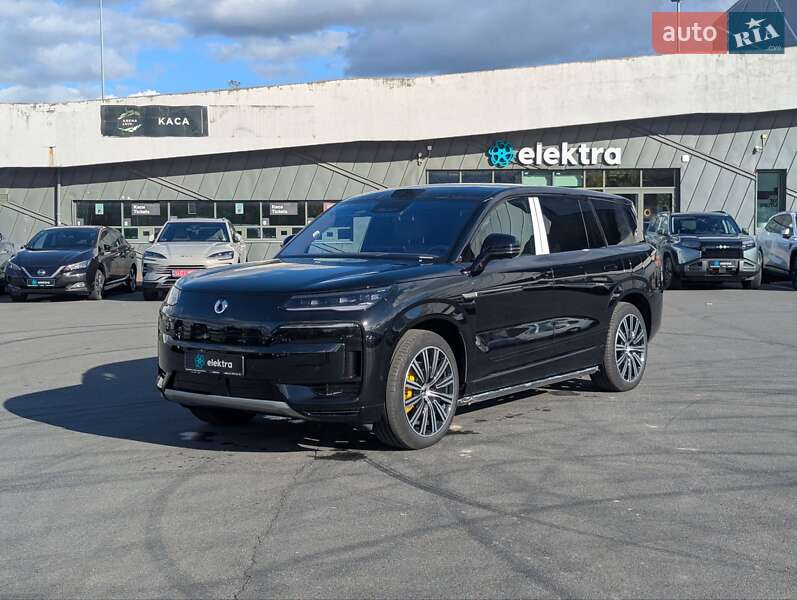 Внедорожник / Кроссовер Denza N9 2025 в Львове