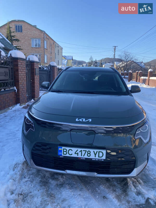 Внедорожник / Кроссовер Kia Niro 2024 в Львове