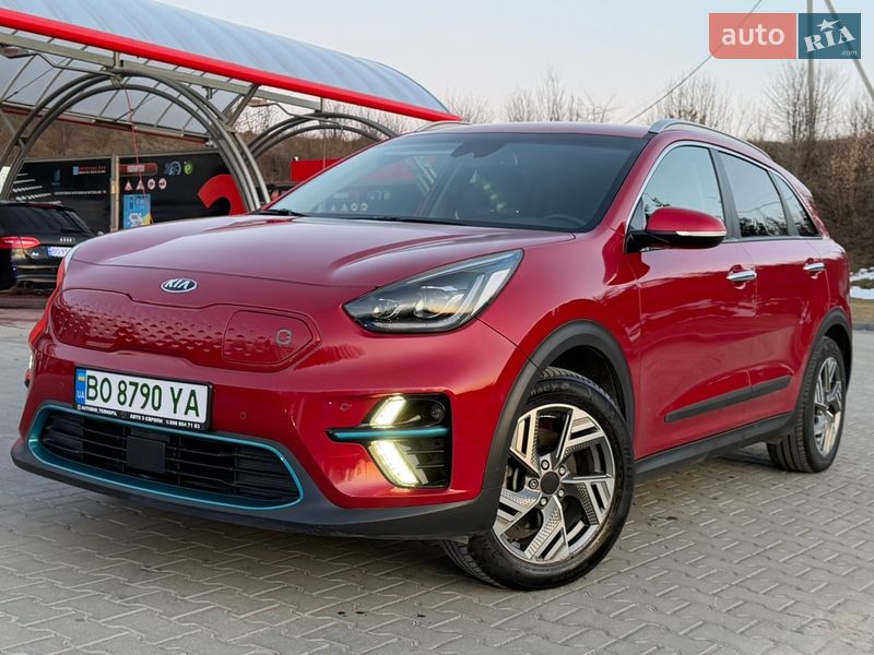 Внедорожник / Кроссовер Kia Niro 2020 в Тернополе