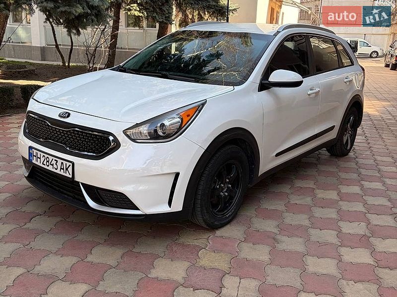 Позашляховик / Кросовер Kia Niro 2018 в Одесі