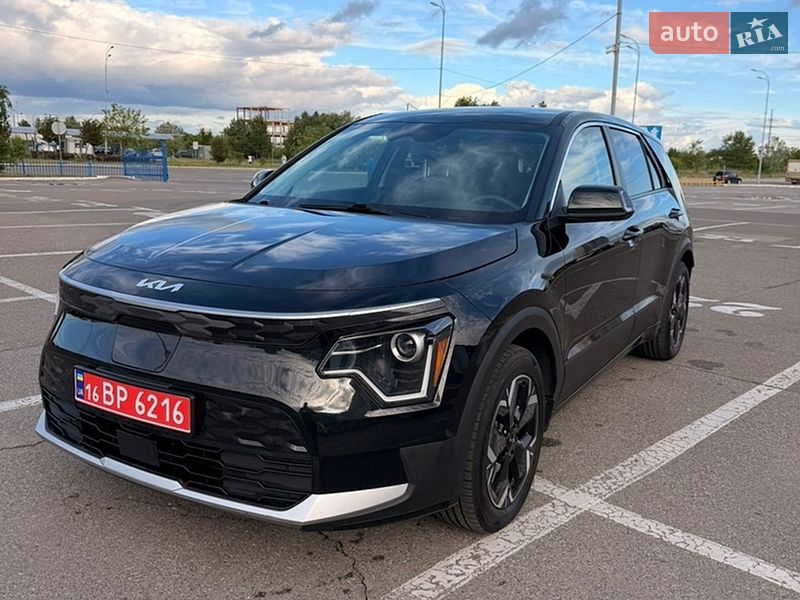 Внедорожник / Кроссовер Kia Niro 2022 в Киеве