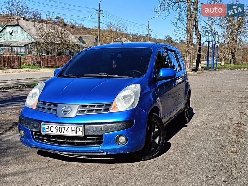 Хетчбек Nissan Note 2006 в Львові