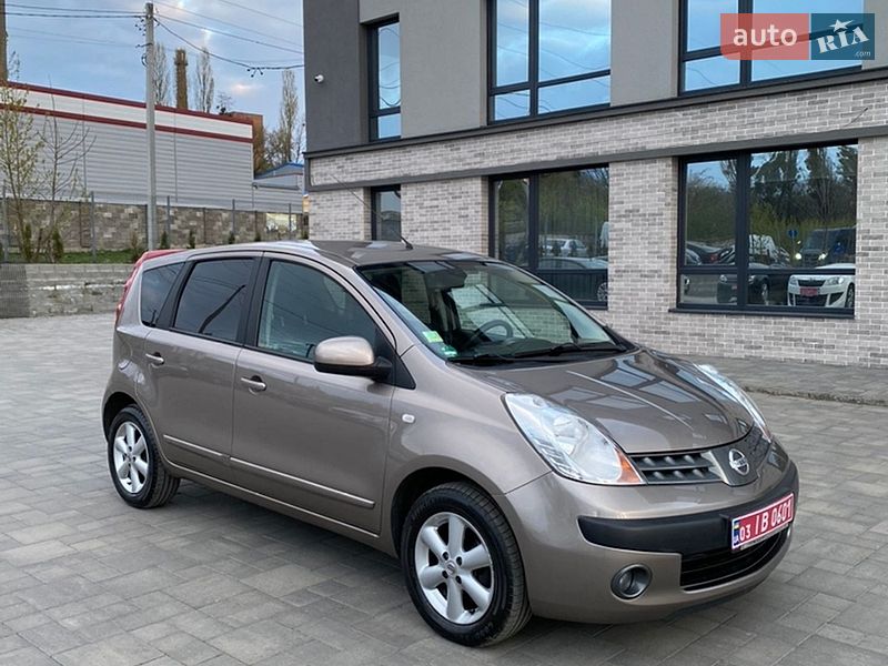 Хетчбек Nissan Note 2007 в Рівному