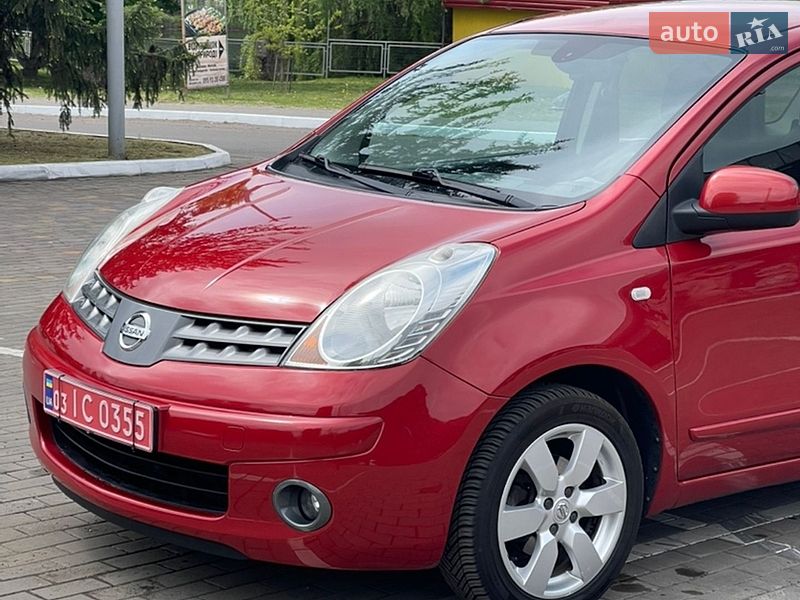 Хетчбек Nissan Note 2008 в Луцьку Хетчбек Nissan Note 2008 в Луцьку