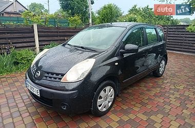 Хетчбек Nissan Note 2006 в Хмельницькому Хетчбек Nissan Note 2006 в Хмельницькому