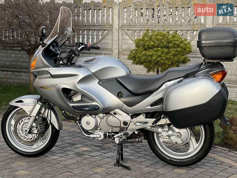 Мотоцикл Спорт-туризм Honda NT 650V Deauville 2002 в Ивано-Франковске Мотоцикл Спорт-туризм Honda NT 650V Deauville 2002 в Ивано-Франковске