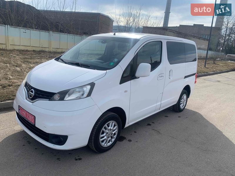 Минивэн Nissan NV200 2014 в Ровно