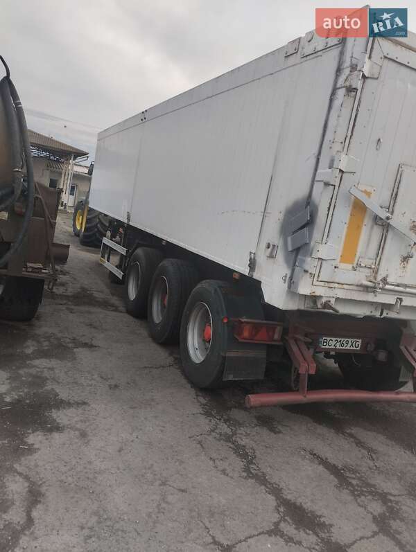 Зерновоз - прицеп Wielton NW 33S 2001 в Тернополе