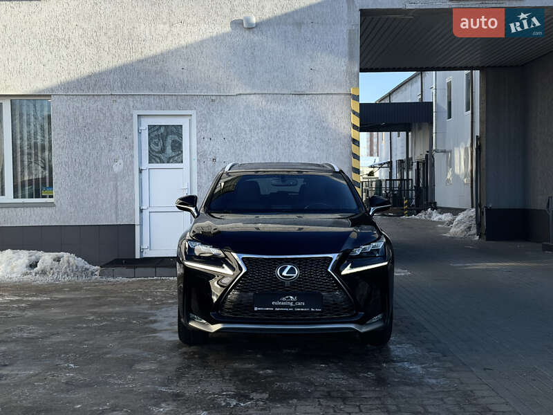 Внедорожник / Кроссовер Lexus NX 2017 в Луцке