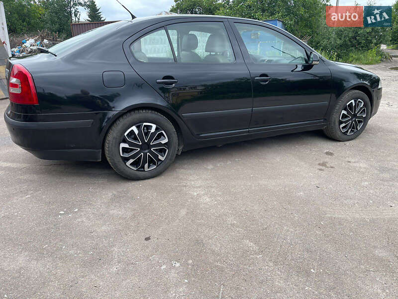 Лифтбек Skoda Octavia 2007 в Коростышеве