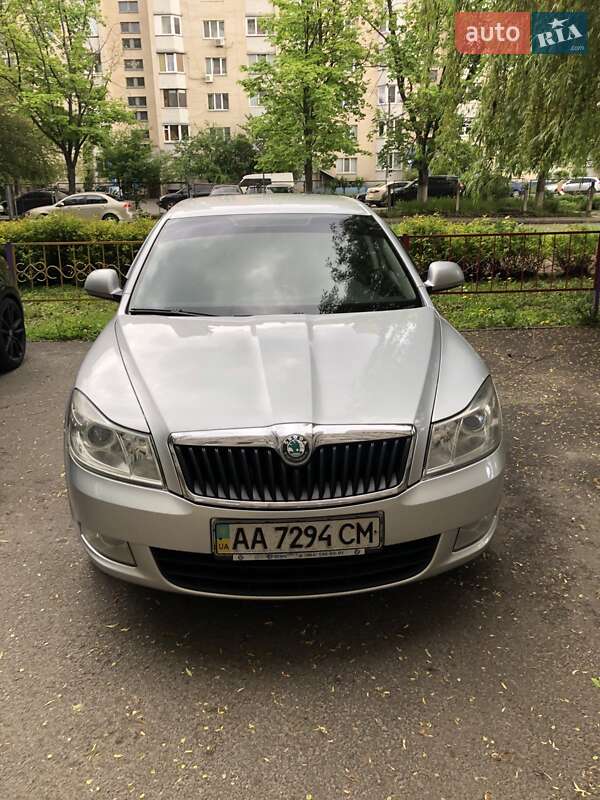 Лифтбек Skoda Octavia 2012 в Киеве