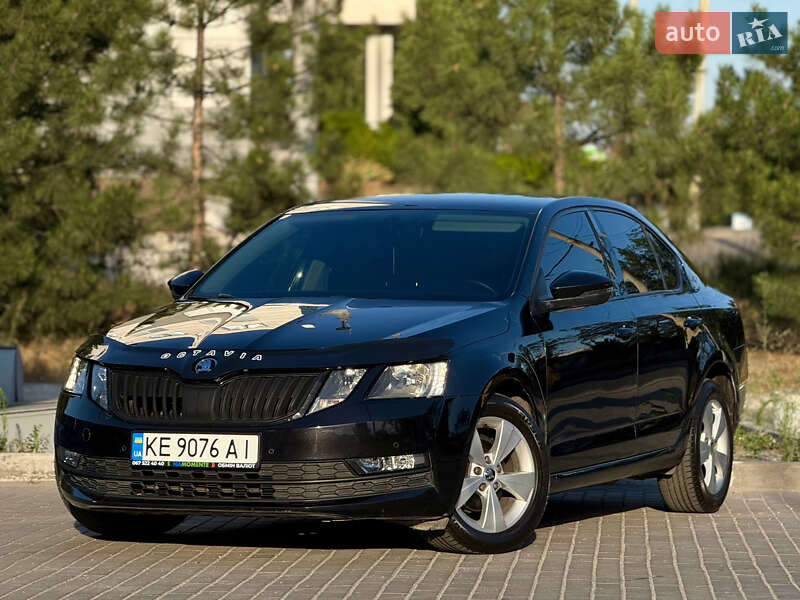Лифтбек Skoda Octavia 2018 в Днепре