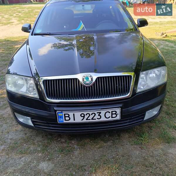 Лифтбек Skoda Octavia 2008 в Хороле Лифтбек Skoda Octavia 2008 в Хороле