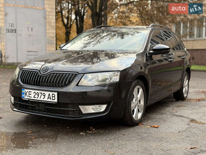 Универсал Skoda Octavia 2015 в Кривом Роге Универсал Skoda Octavia 2015 в Кривом Роге