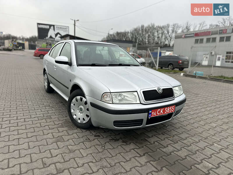 Лифтбек Skoda Octavia 2009 в Виннице
