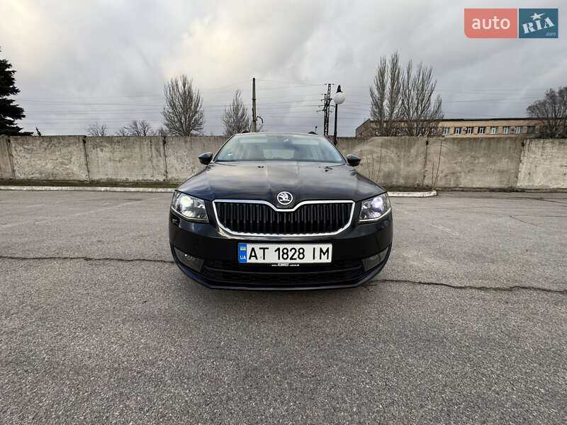 Универсал Skoda Octavia 2015 в Запорожье