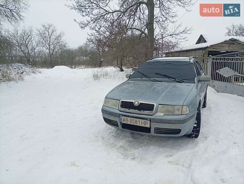 Универсал Skoda Octavia 2003 в Виннице