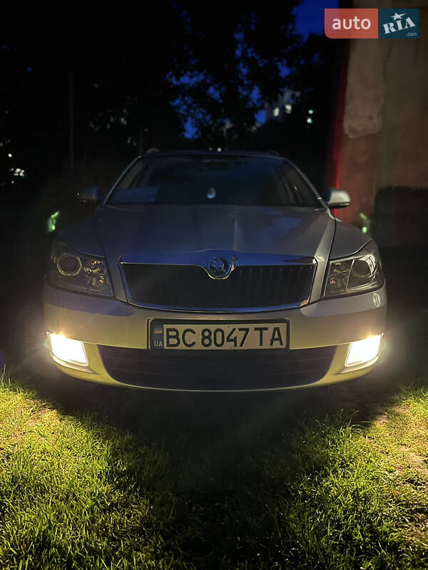 Универсал Skoda Octavia 2010 в Львове