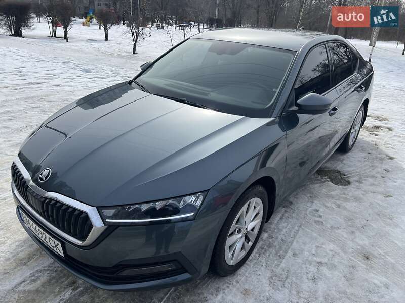 Лифтбек Skoda Octavia 2021 в Харькове Лифтбек Skoda Octavia 2021 в Харькове