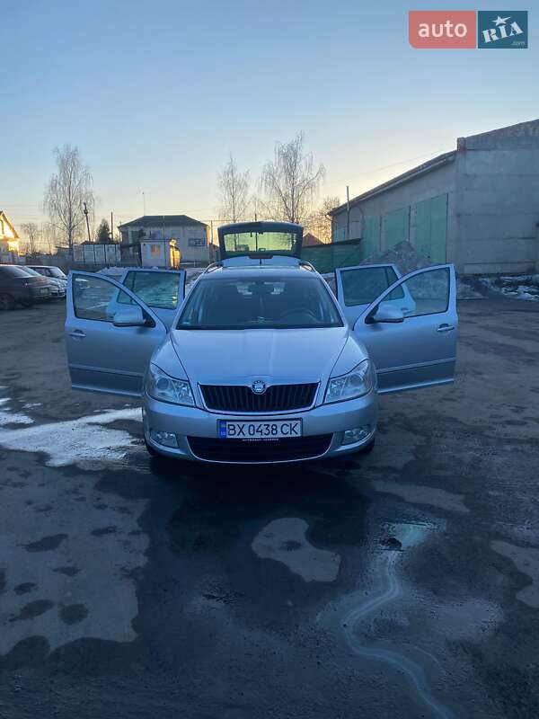 Универсал Skoda Octavia 2011 в Теофиполе