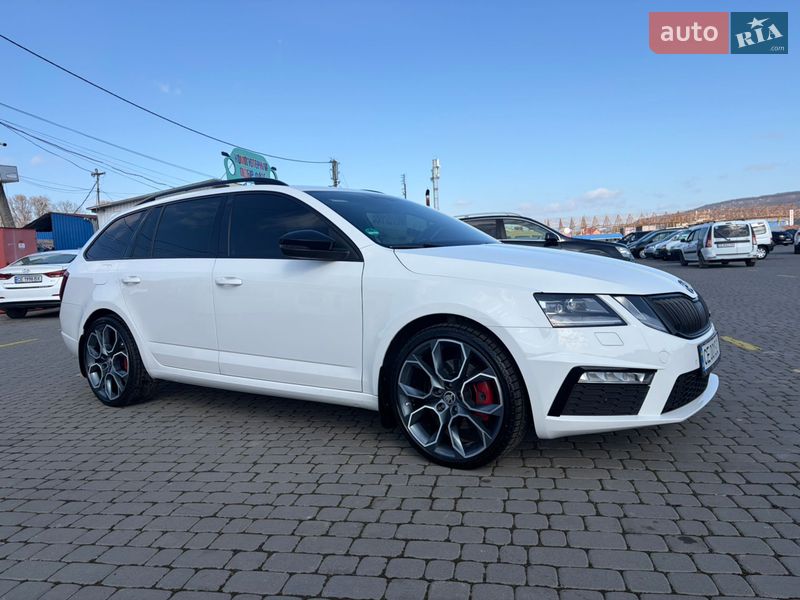 Універсал Skoda Octavia 2017 в Чернівцях