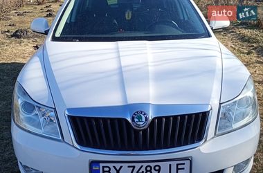 Универсал Skoda Octavia 2012 в Нетешине