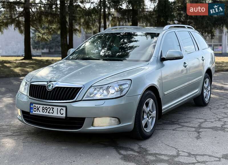 Универсал Skoda Octavia 2011 в Ровно