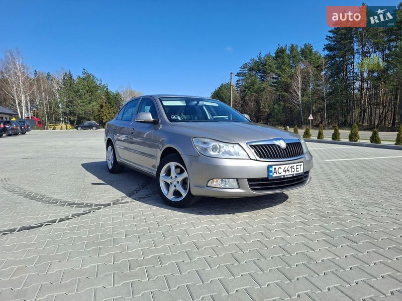 Лифтбек Skoda Octavia 2009 в Ковеле
