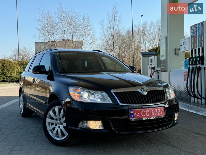 Універсал Skoda Octavia 2011 в Дрогобичі