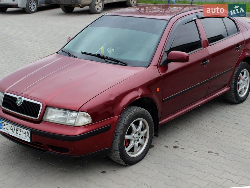 Ліфтбек Skoda Octavia 1998 в Кременці