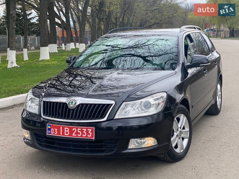 Универсал Skoda Octavia 2010 в Полтаве
