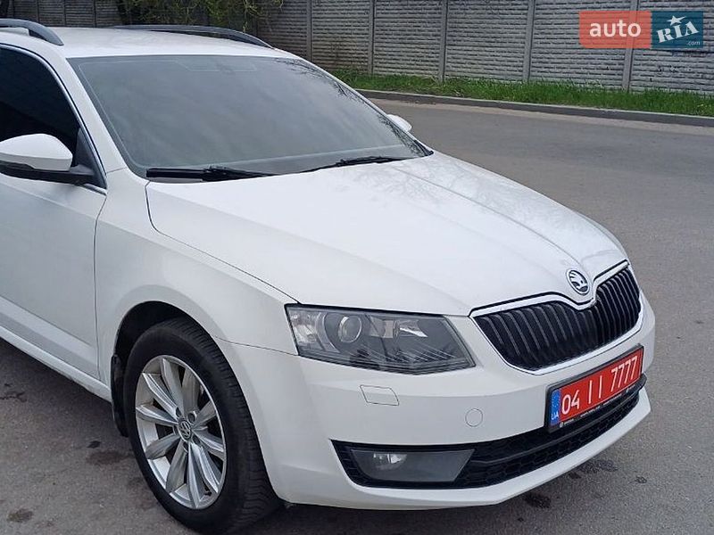 Універсал Skoda Octavia 2013 в Дніпрі