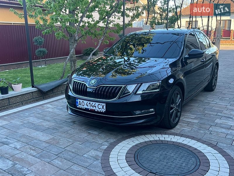 Лифтбек Skoda Octavia 2019 в Ужгороде