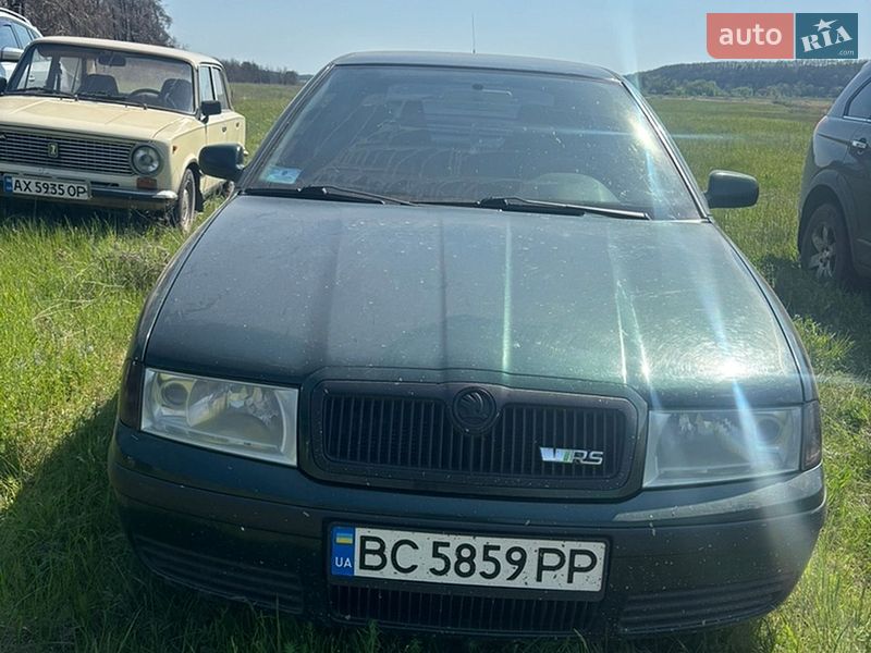 Лифтбек Skoda Octavia 2003 в Балаклее