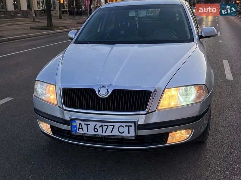 Лифтбек Skoda Octavia 2008 в Ивано-Франковске