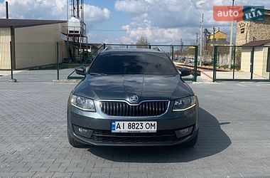 Универсал Skoda Octavia 2014 в Бородянке