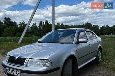 Лифтбек Skoda Octavia 2003 в Городне
