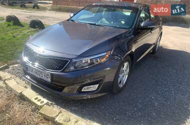 Седан Kia Optima 2015 в Изяславе