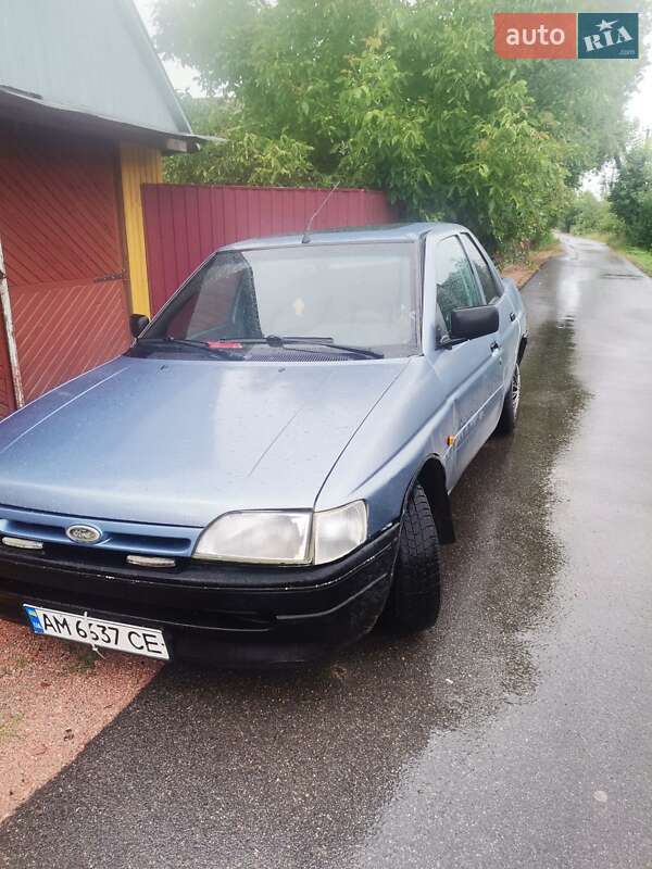Седан Ford Orion 1990 в Овруче