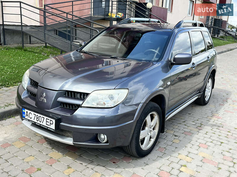 Внедорожник / Кроссовер Mitsubishi Outlander 2008 в Шептицькому Внедорожник / Кроссовер Mitsubishi Outlander 2008 в Шептицькому