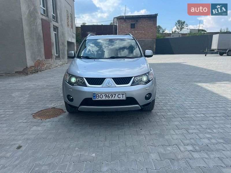 Внедорожник / Кроссовер Mitsubishi Outlander 2008 в Тернополе