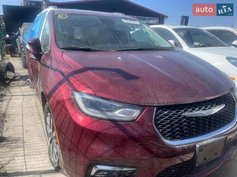 Минивэн Chrysler Pacifica 2021 в Львове
