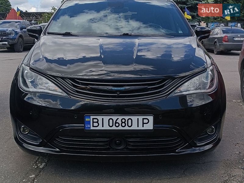 Минивэн Chrysler Pacifica 2019 в Полтаве