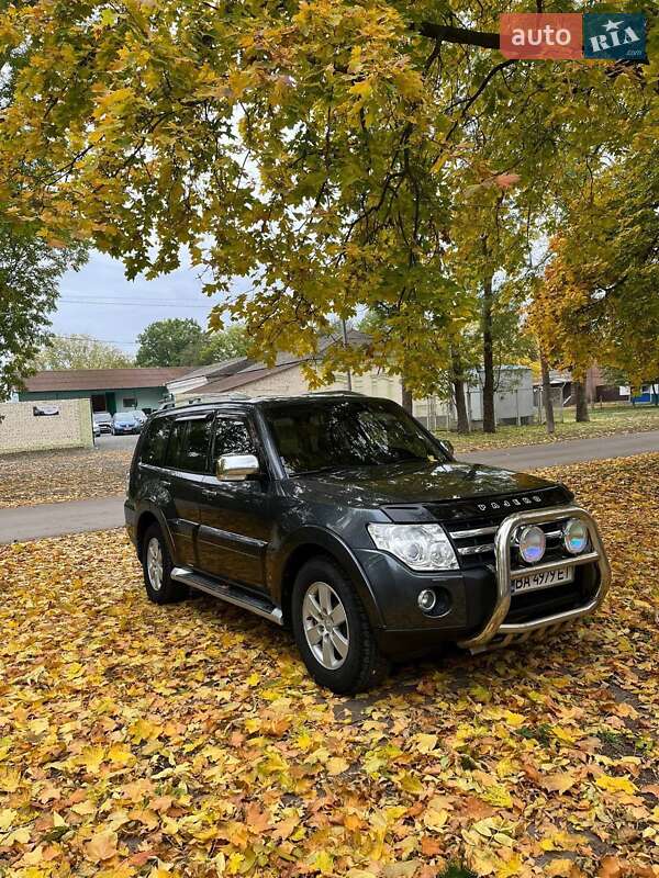Позашляховик / Кросовер Mitsubishi Pajero Wagon 2007 в Новомиргороді