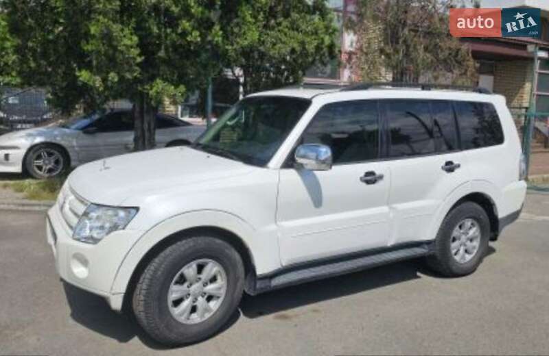 Позашляховик / Кросовер Mitsubishi Pajero 2007 в Кременчуці
