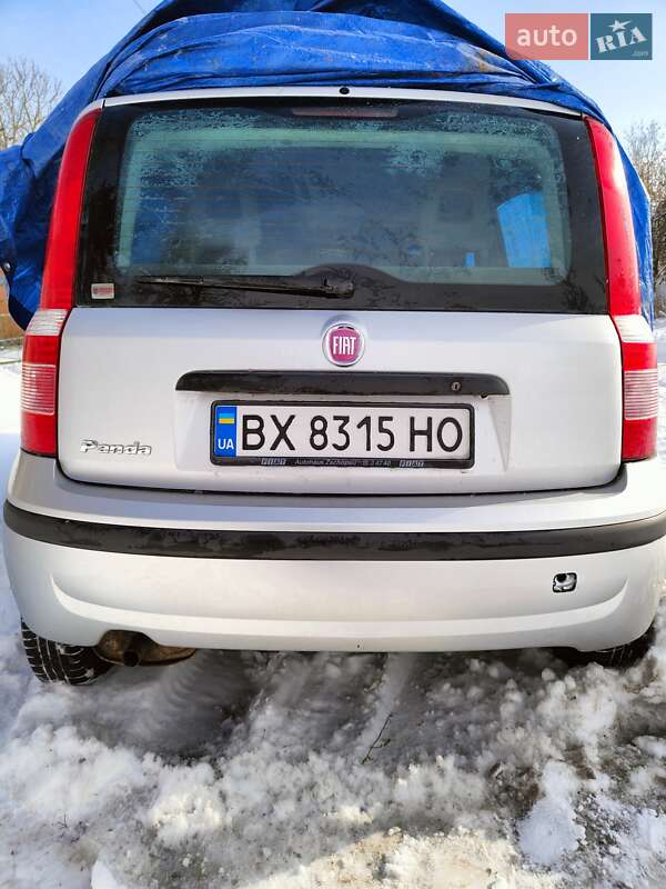 Хэтчбек Fiat Panda 2012 в Теофиполе Хэтчбек Fiat Panda 2012 в Теофиполе